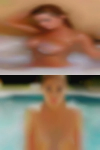 EmerWoodside, naked woman